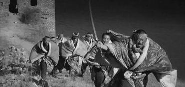 国产 沉重电影在线看,深度剖析社会现实与人性挣扎